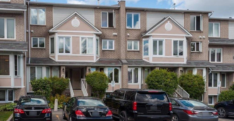 1665-1665 Locksley Lane, Ottawa, ON, K1J 1B6