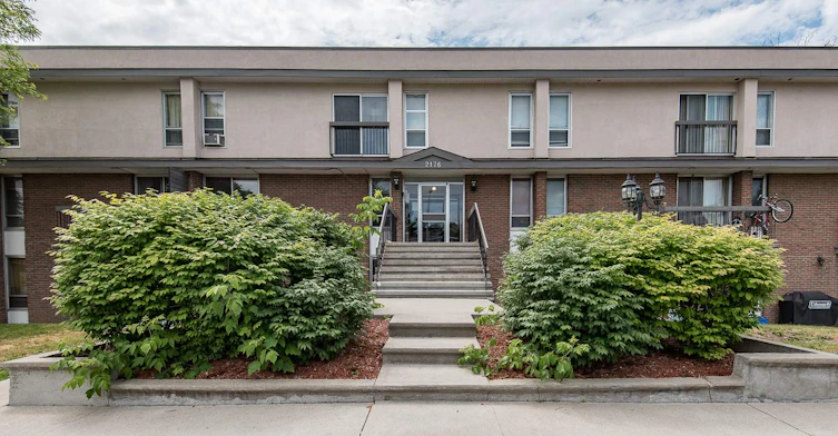 46-2176 Blossom Drive, Ottawa, ON, K1H 6G8