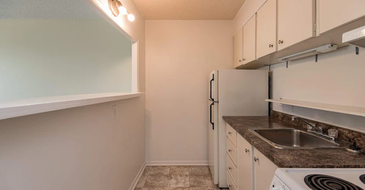46-2176 Blossom Drive, Ottawa, ON, K1H 6G8 - 3