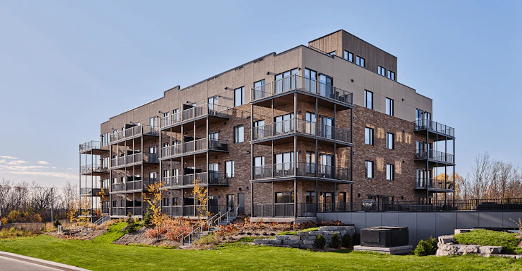 104-20 De La Bonne Renommée Rue, Gatineau, QC, J9H 0E9 - 2