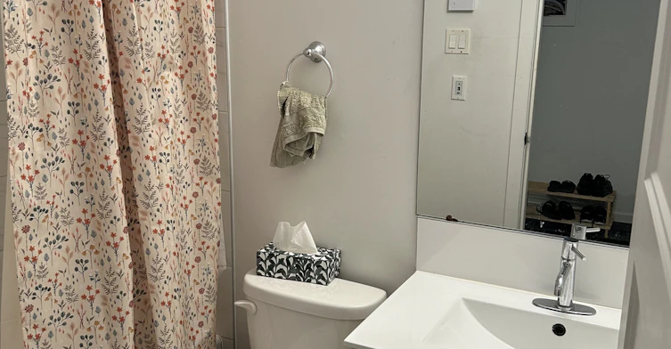 105-2065 Chomedey Rue, Montréal, QC, H3H 2A8 - 7