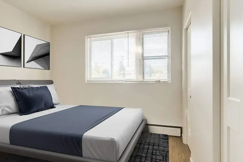 04-11760 129th Street NW, Edmonton, AB, T5M 0Y7 - 3