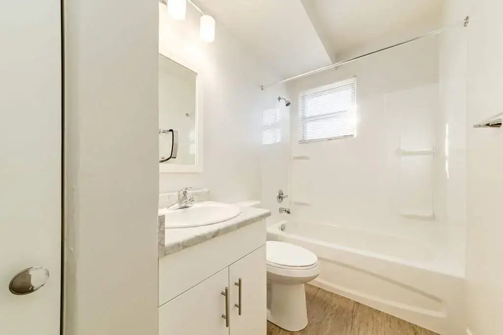 04-11760 129th Street NW, Edmonton, AB, T5M 0Y7 - 6
