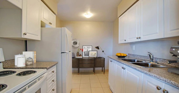 10 Bridletowne Circle, Toronto, ON, M1W 2M2 - 10