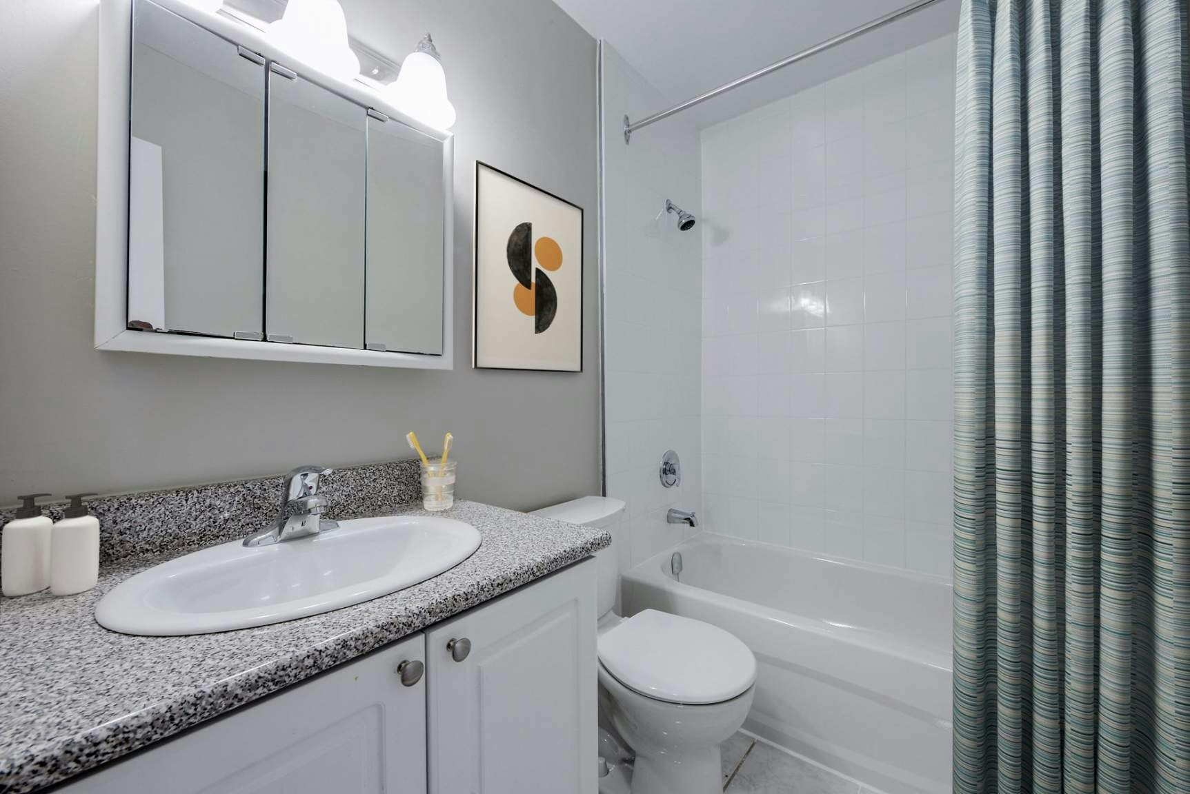 100 Spadina Road, Toronto, ON, M5R 2T7 - 5