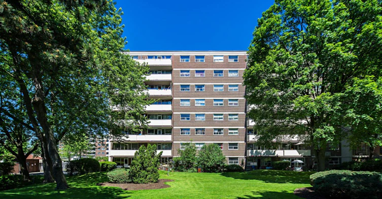 121 Combermere Drive, Toronto, ON, M3A 2W6 - 3