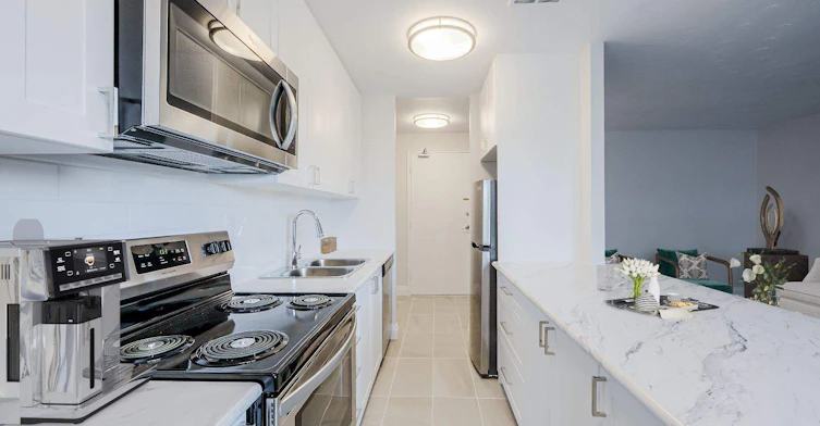 131 Minerva Avenue, Toronto, ON, M1M 1V9 - 7