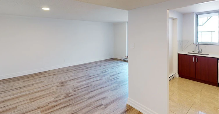 705-435 Albert Street, Ottawa, ON, K1R 7X4 - 2