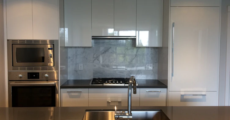 301-5628 Birney Avenue, Vancouver, BC, V6S 0H7 - 4