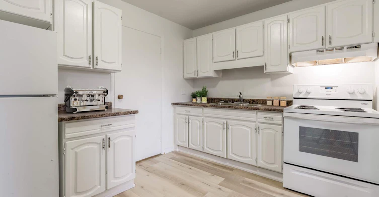 15 Greenwood Drive, Stratford, ON, N5A 7K1 - 5