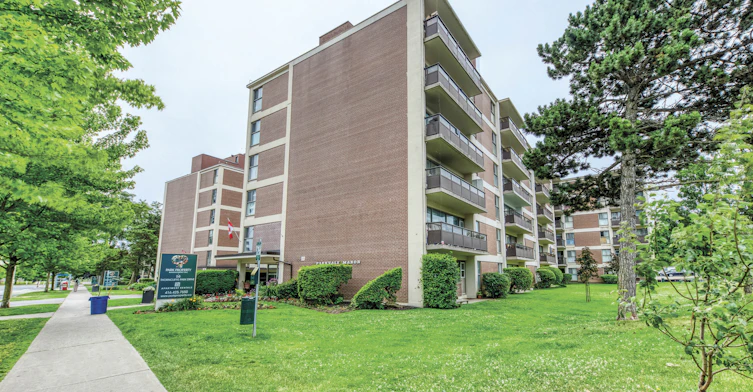 58 Thorncliffe Park Drive, Toronto, ON, M4H 1K5 - 24