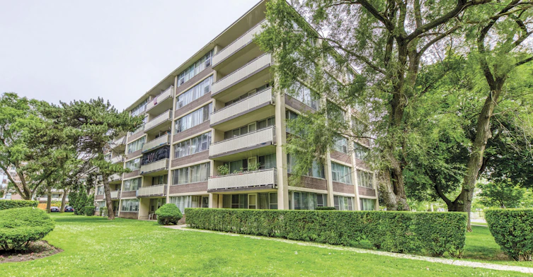 58 Thorncliffe Park Drive, Toronto, ON, M4H 1K5 - 25