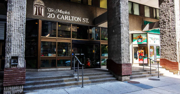 20 Carlton And, Toronto, ON, M4Y 2P9 - 3