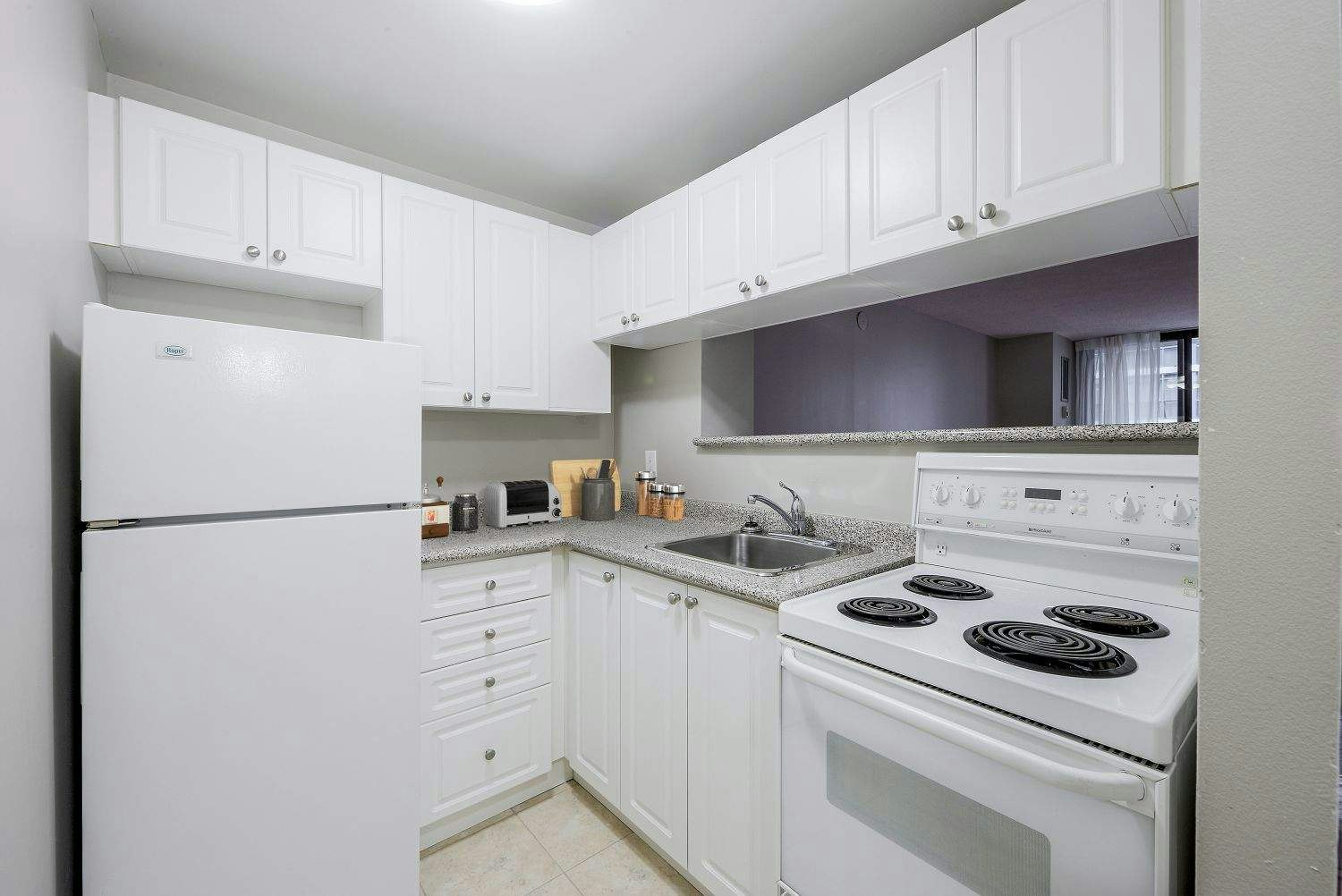 20 Carlton And, Toronto, ON, M4Y 2P9 - 15