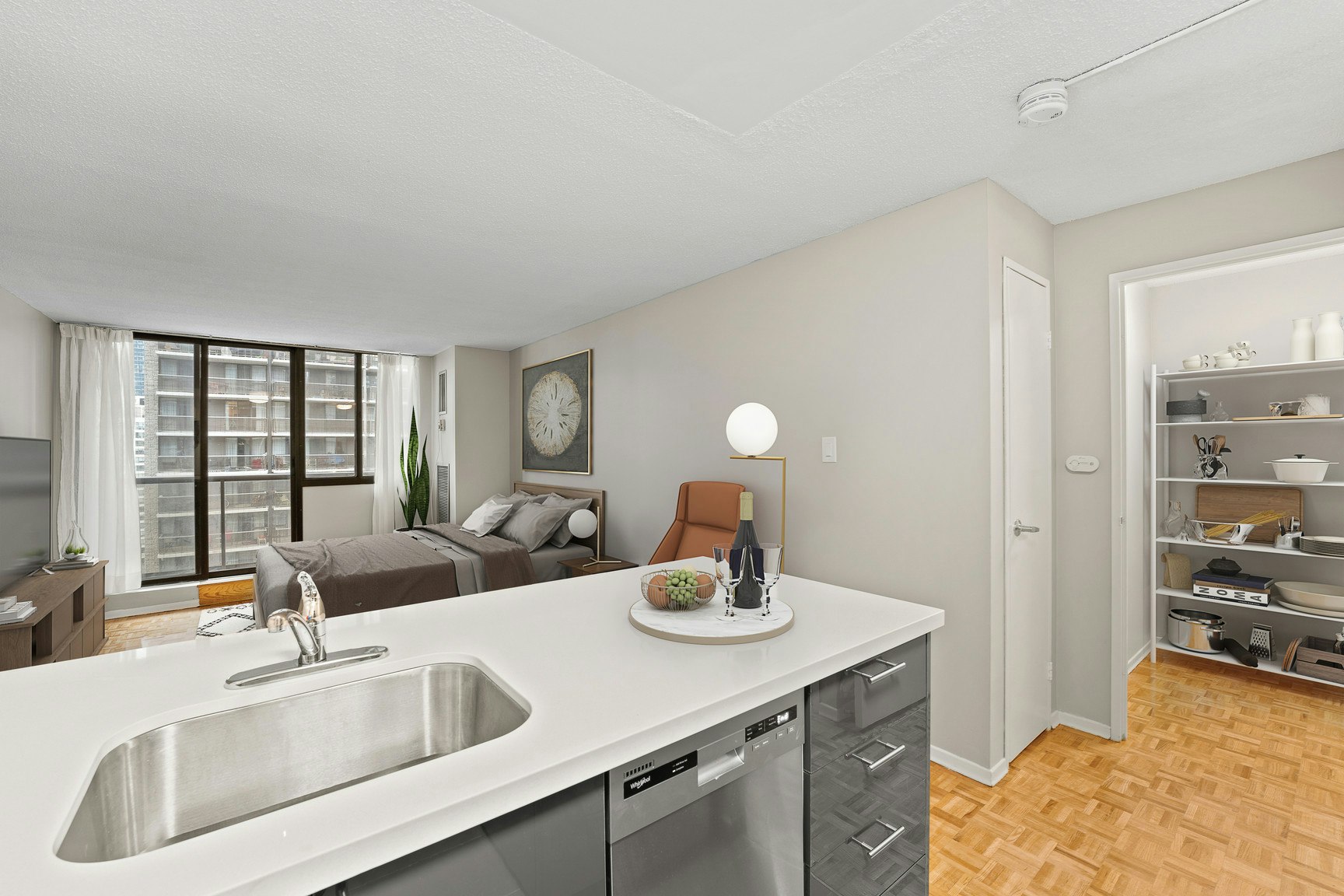 20 Carlton And, Toronto, ON, M4Y 2P9 - 4
