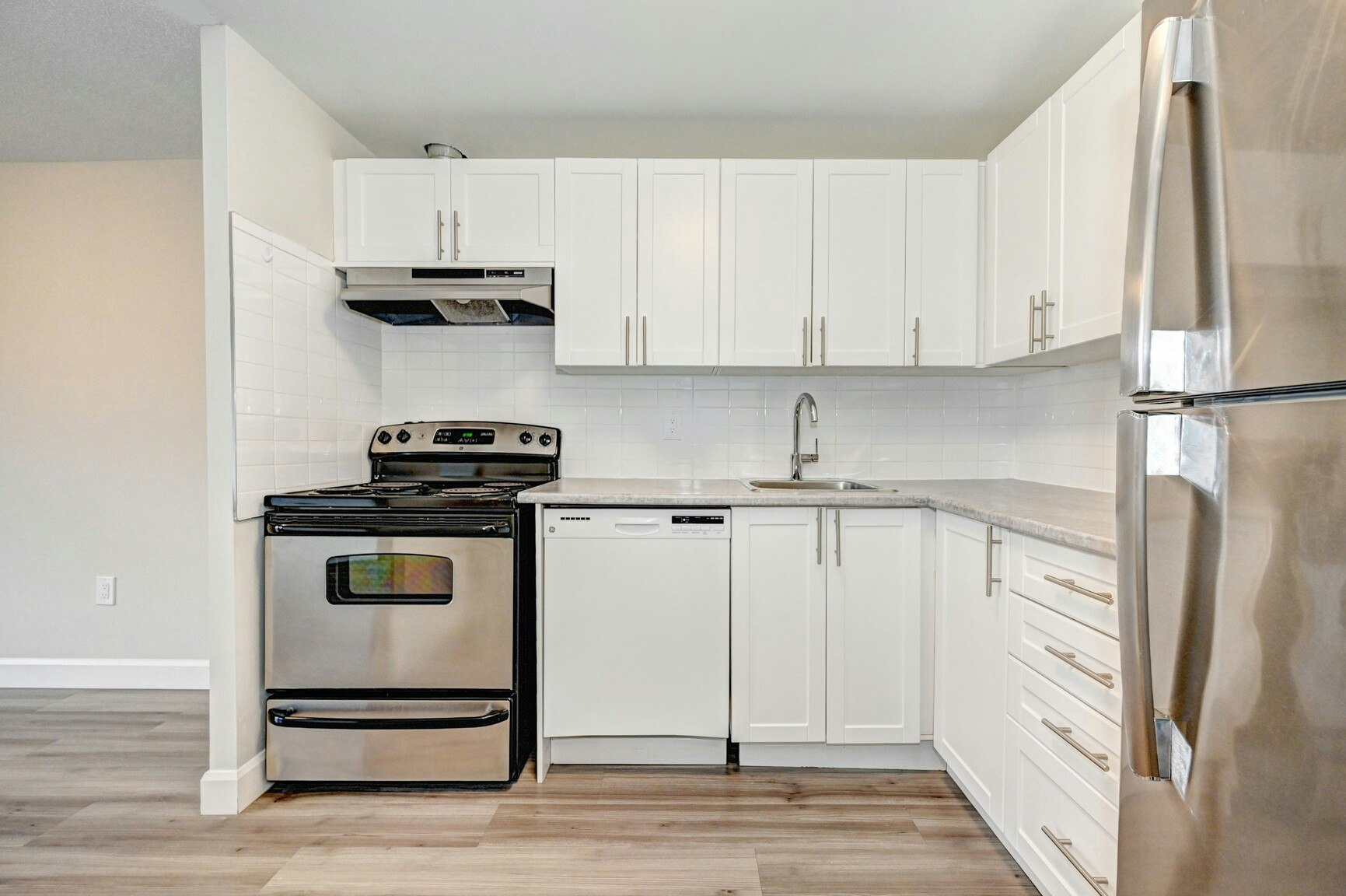 330-1107-330 Talbot Street, St. Thomas, ON, N5P 4E1 - 7