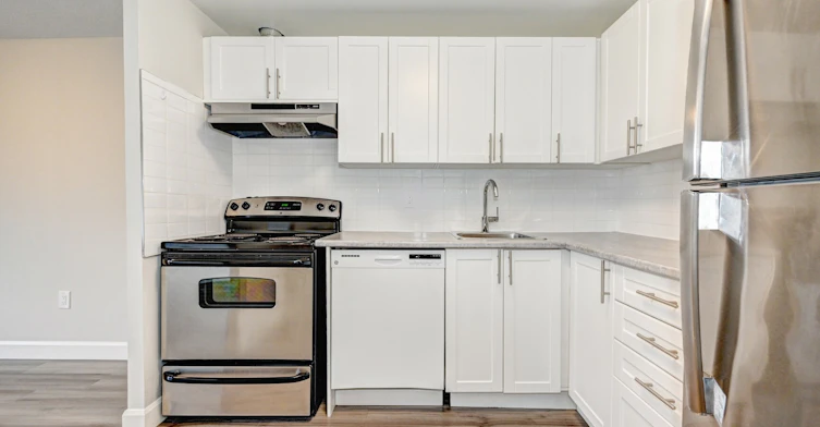 294-905-330 Talbot Street, St. Thomas, ON, N5P 4E1 - 7