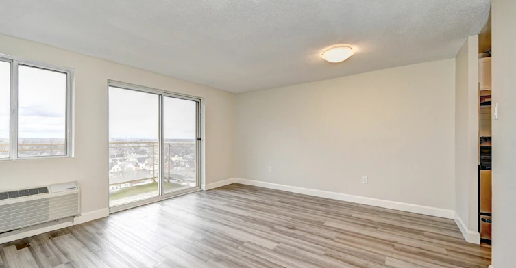 294-604-330 Talbot Street, St. Thomas, ON, N5P 4E1 - 5