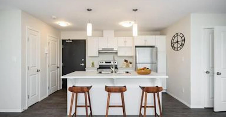 308-525-585 Ballantrae Drive, Winnipeg, MB, R3T 6J2