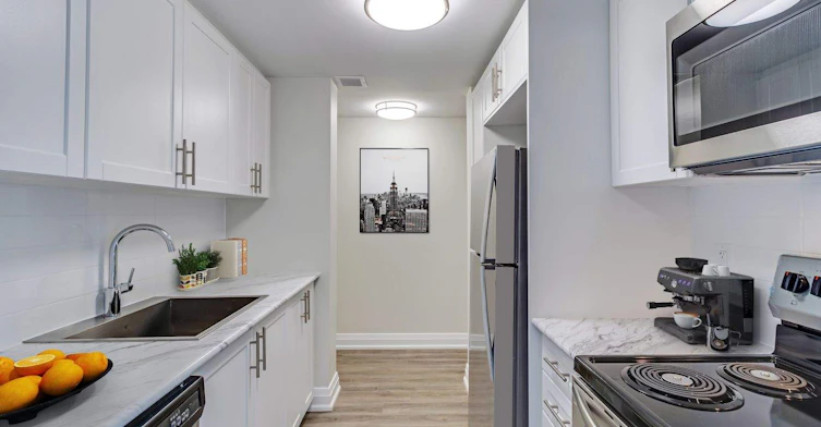 3050 Pharmacy Avenue, Toronto, ON, M1W 2N7 - 7
