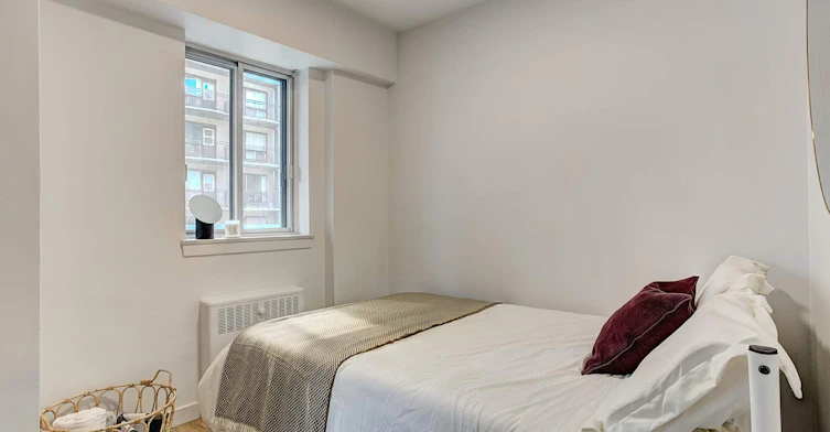 3445 Hutchison, Montréal, QC, H2X 2G2 - 11