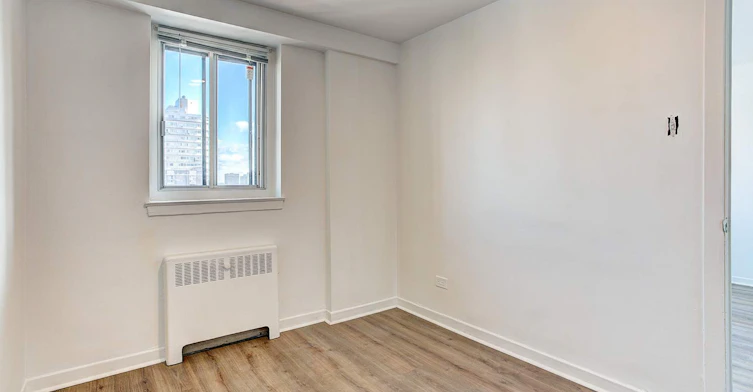 3445 Hutchison, Montréal, QC, H2X 2G2 - 53