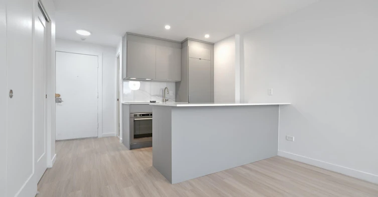 3445 Hutchison, Montréal, QC, H2X 2G2 - 29