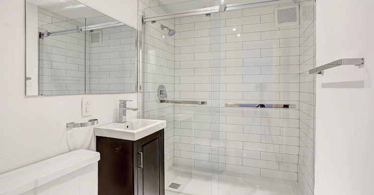 3445 Hutchison, Montréal, QC, H2X 2G2 - 63