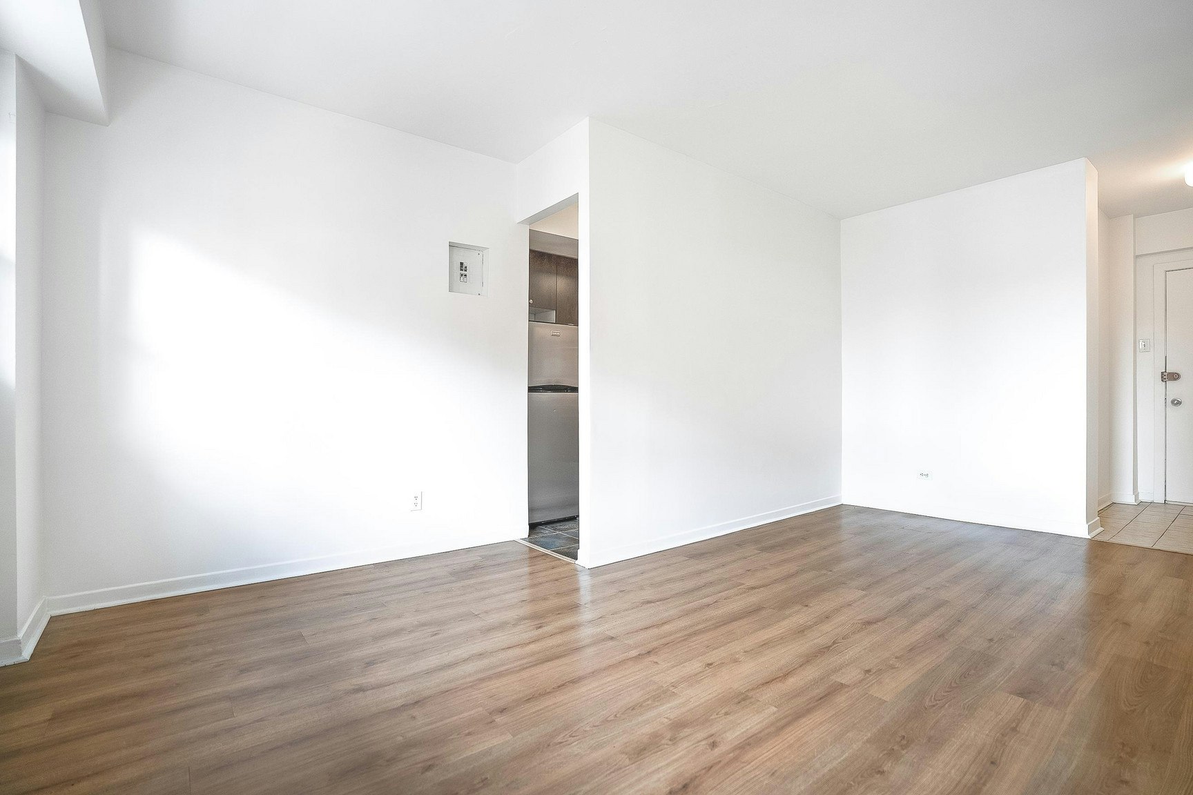 3445 Hutchison, Montréal, QC, H2X 2G2 - 69