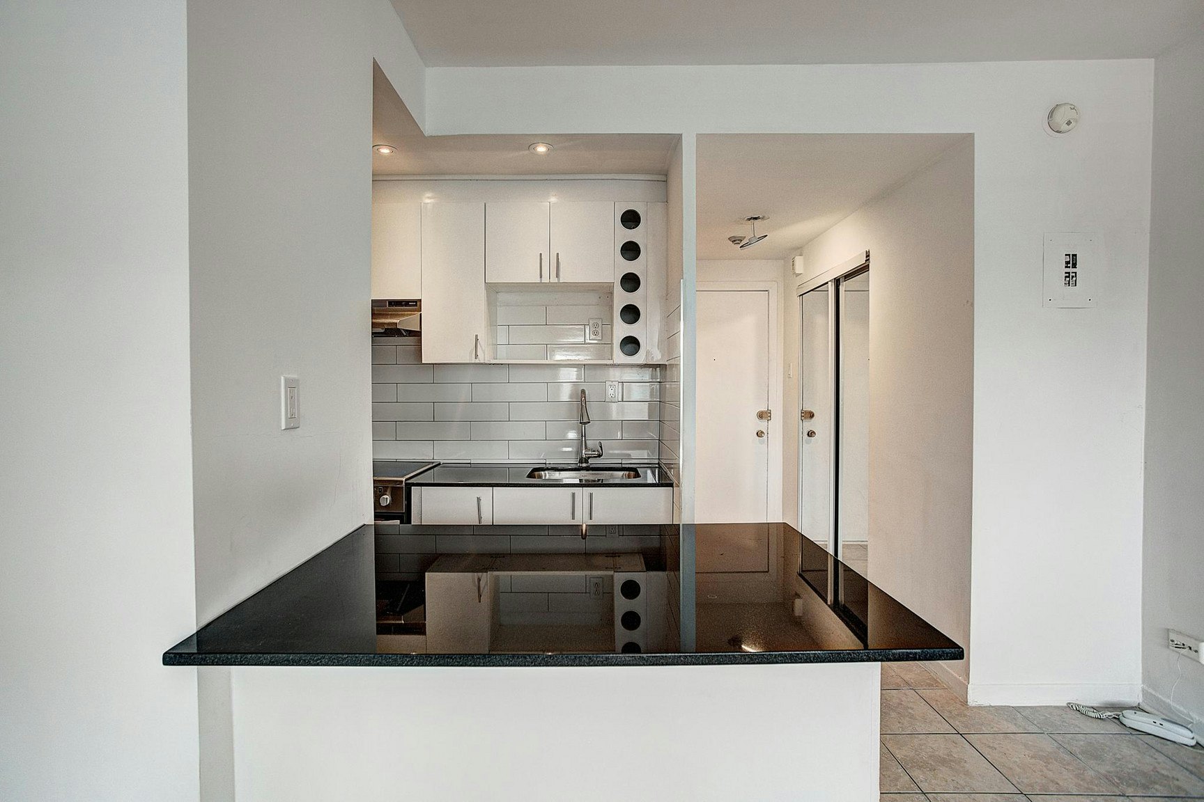 3445 Hutchison, Montréal, QC, H2X 2G2 - 59