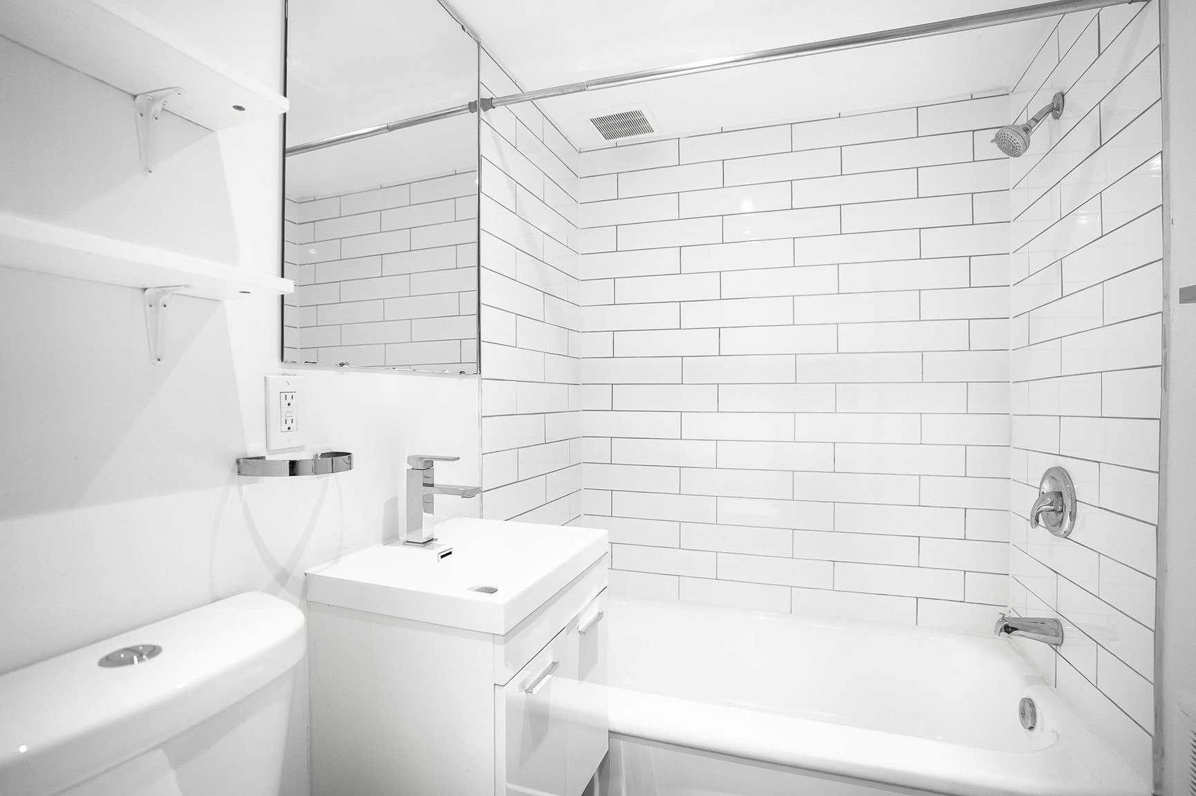 3445 Hutchison, Montréal, QC, H2X 2G2 - 90