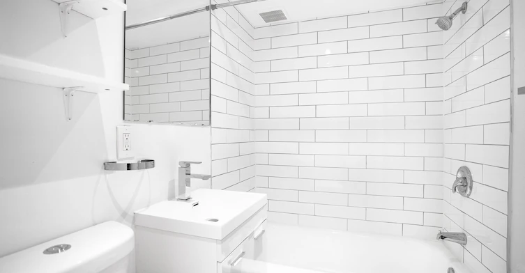 3445 Hutchison, Montréal, QC, H2X 2G2 - 90