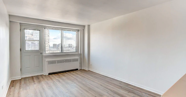 3445 Hutchison, Montréal, QC, H2X 2G2 - 49