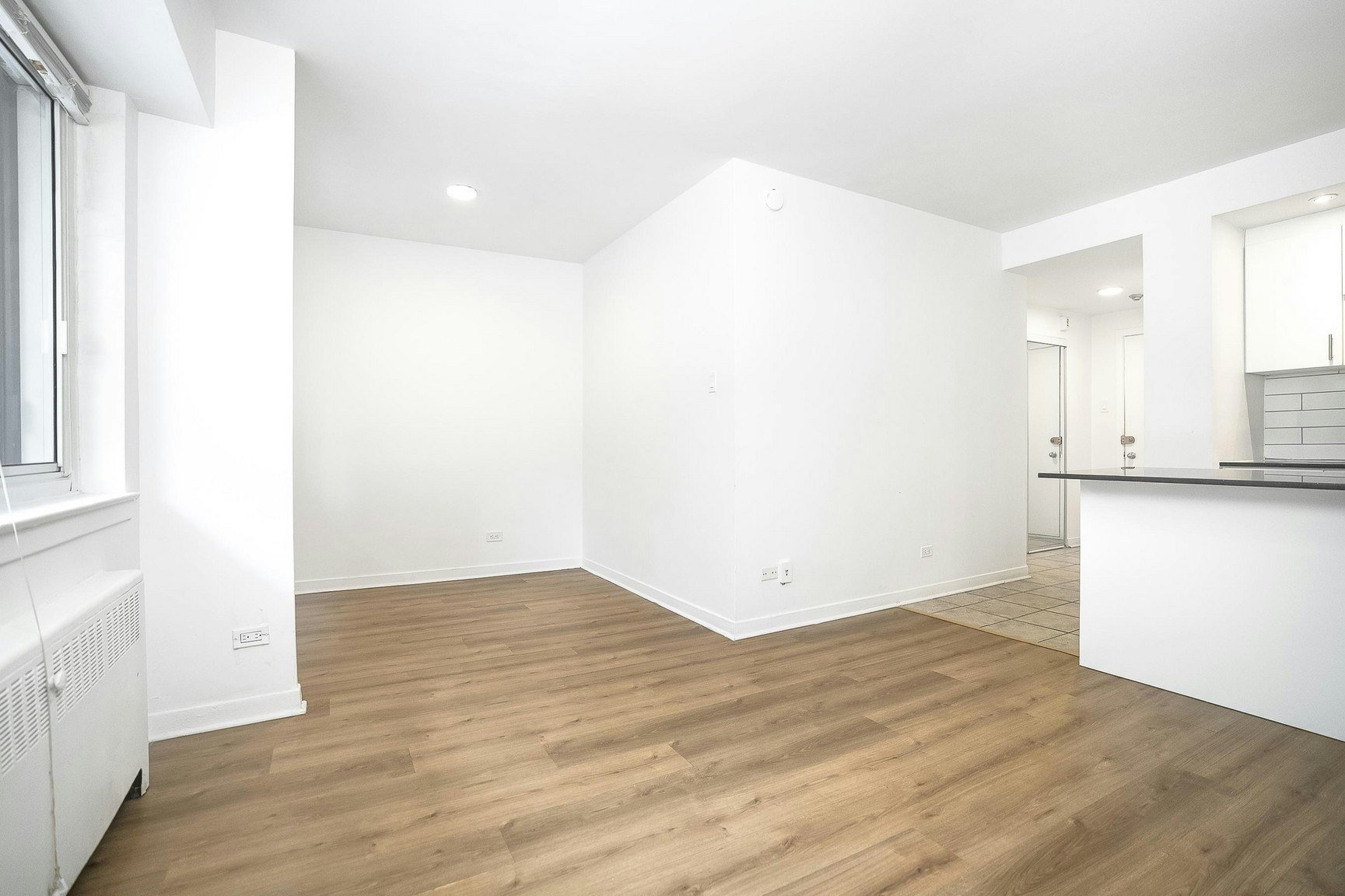 3445 Hutchison, Montréal, QC, H2X 2G2 - 80