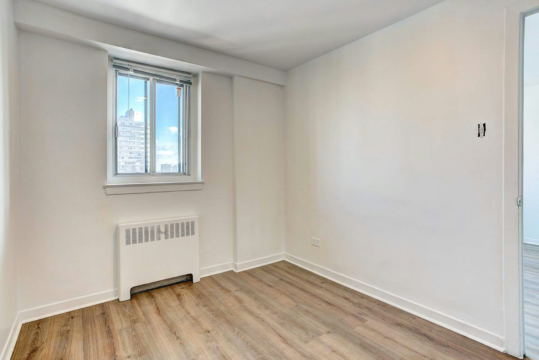 3445 Hutchison, Montréal, QC, H2X 2G2 - 53