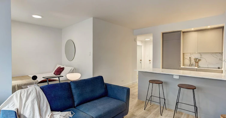 3445 Hutchison, Montréal, QC, H2X 2G2 - 6