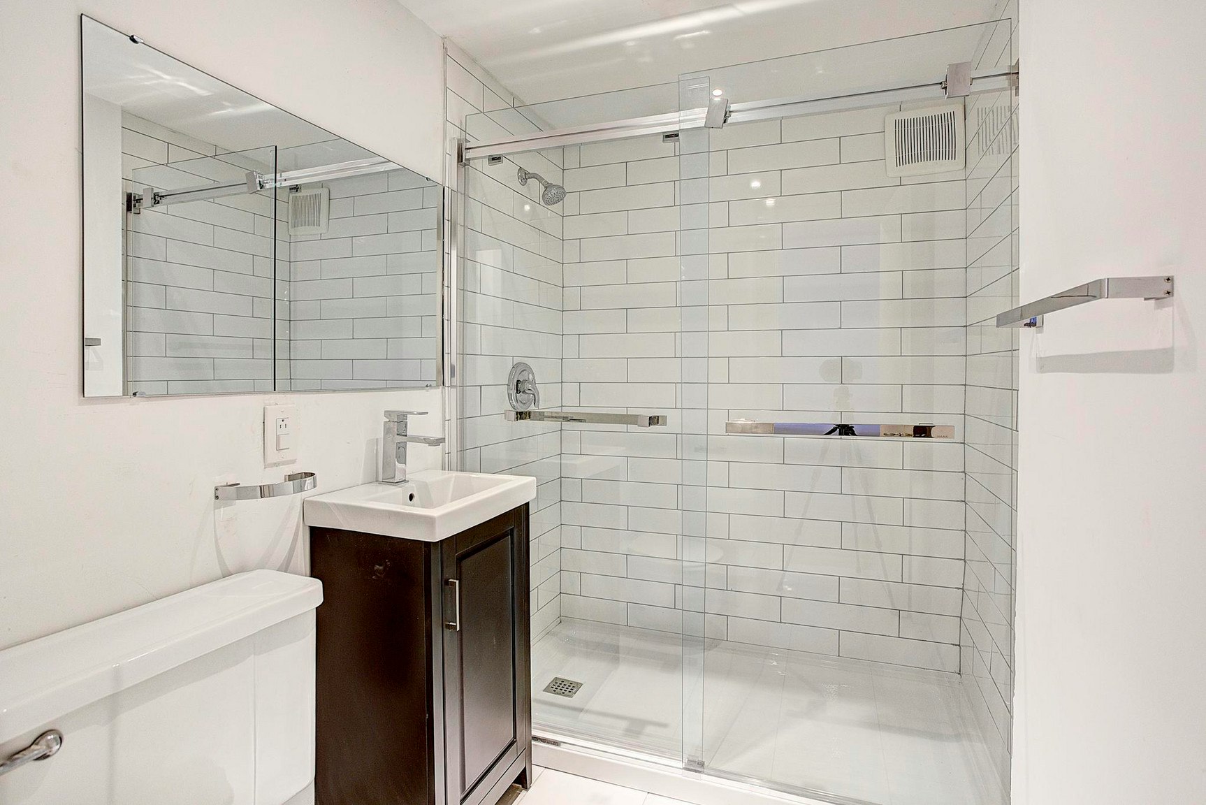 3445 Hutchison, Montréal, QC, H2X 2G2 - 63