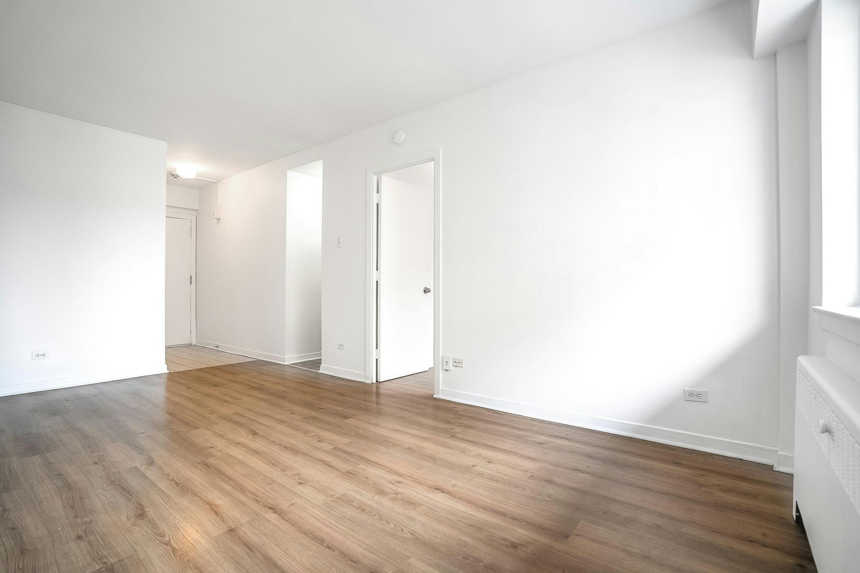 3445 Hutchison, Montréal, QC, H2X 2G2 - 70