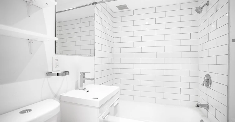 3445 Hutchison, Montréal, QC, H2X 2G2 - 90
