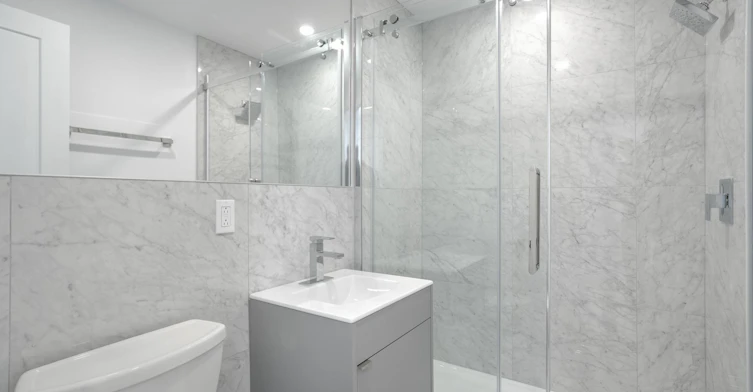 3445 Hutchison, Montréal, QC, H2X 2G2 - 38