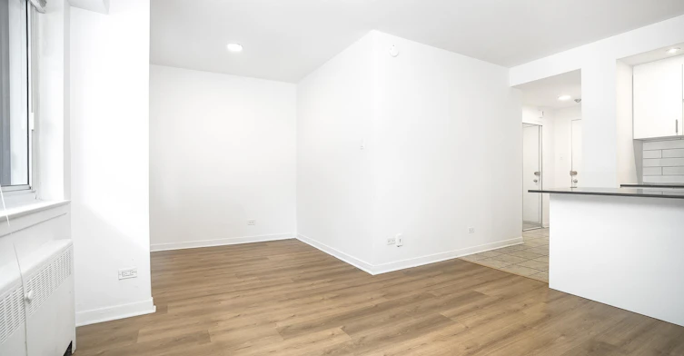 3445 Hutchison, Montréal, QC, H2X 2G2 - 80