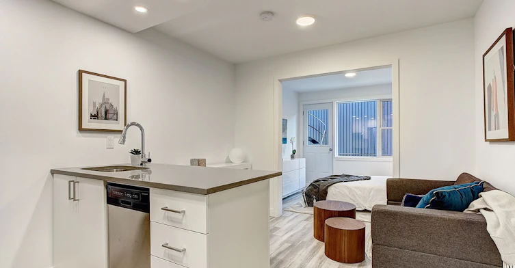 4530 Coloniale Avenue, Montréal, QC, H2T 1W2 - 6