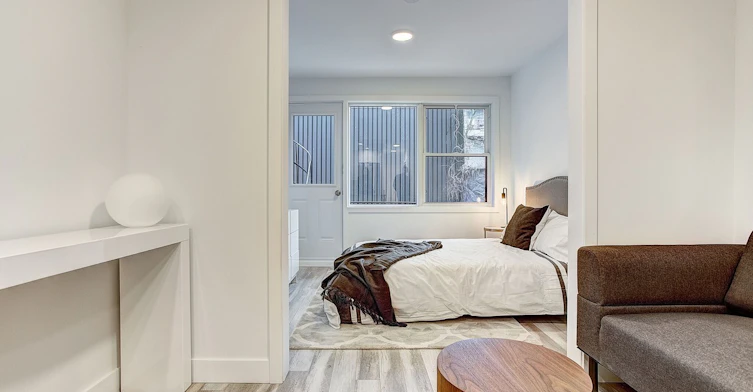 4530 Coloniale Avenue, Montréal, QC, H2T 1W2 - 4