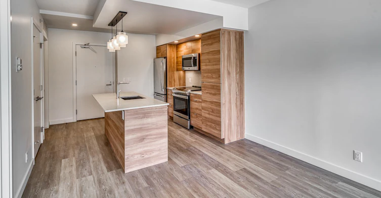 X01-201 10 Avenue SE, Calgary, AB, T2G 2G5 - 11