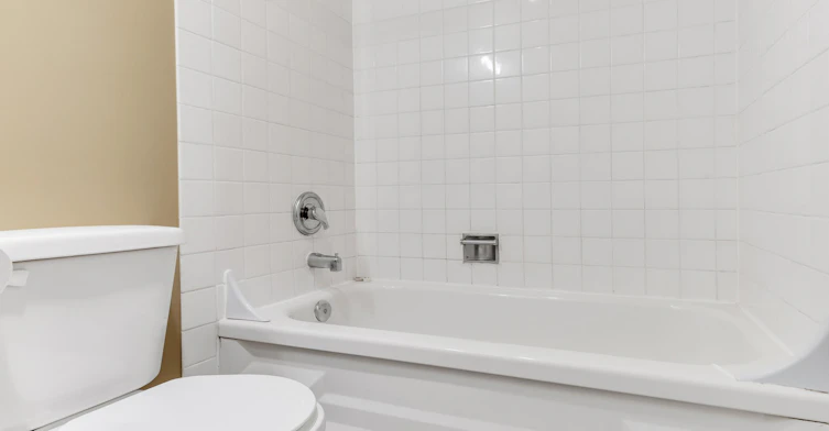 107-1910 W , Vancouver, BC, V6J 1R7 - 6