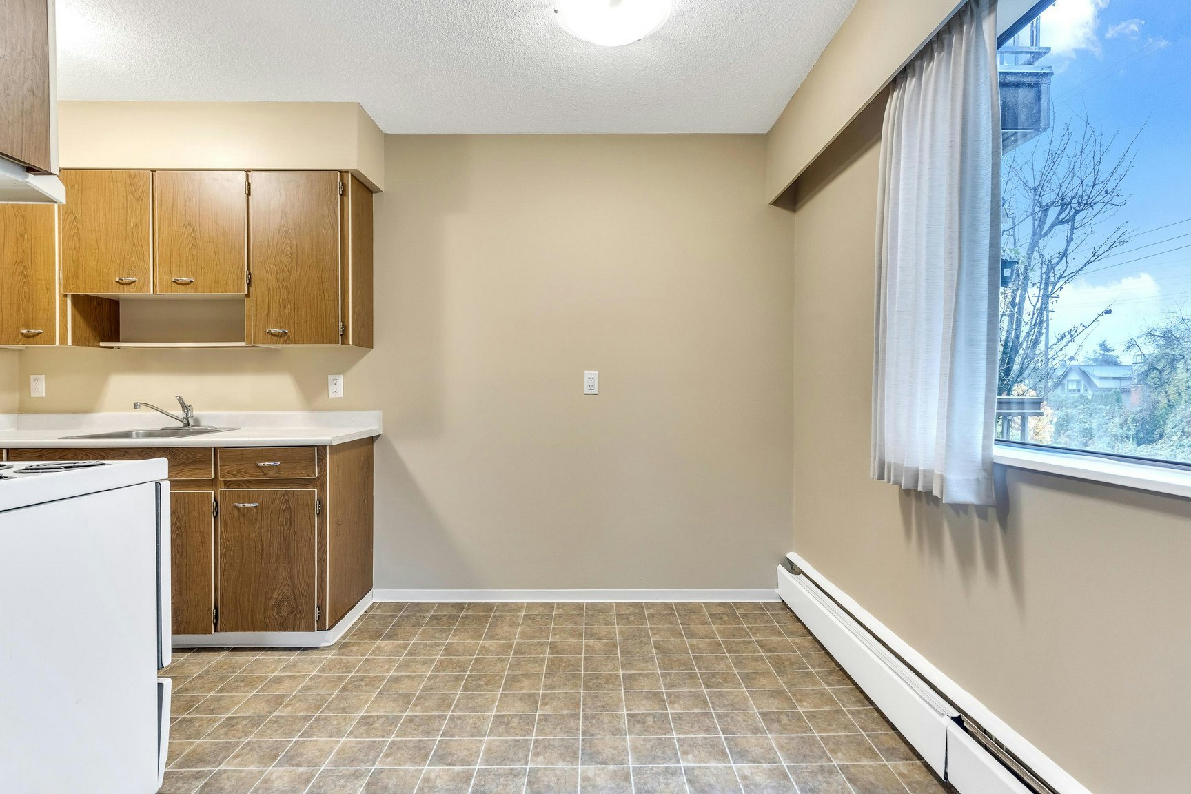 107-1910 W , Vancouver, BC, V6J 1R7 - 14