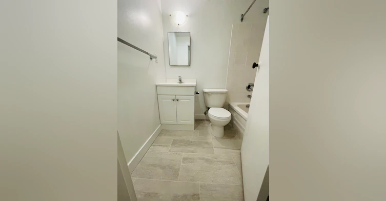 103-1910 W , Vancouver, BC, V6J 1R7 - 3