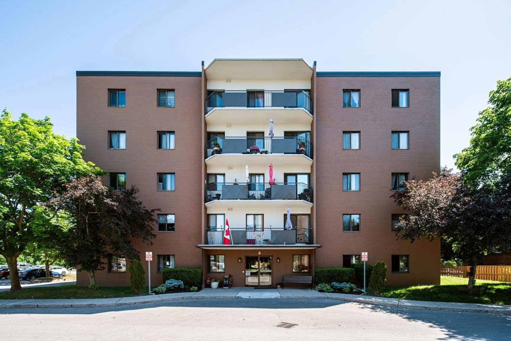 6 Lamers Court, Tillsonburg, ON, N6K 3T6 - 2