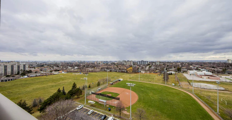 120 Widdicombe Hill Boulevard, Toronto, ON, M9R 4B2 - 13