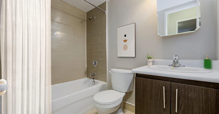 66 Isabella Street, Toronto, ON, M4Y 1N3 - 11